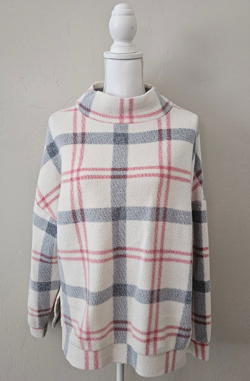 Clockhouse White Plaid Mock Neck Sweater